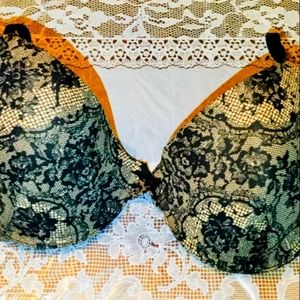 Very Sexy Tan & Black Push Up 40D Underwire Bra